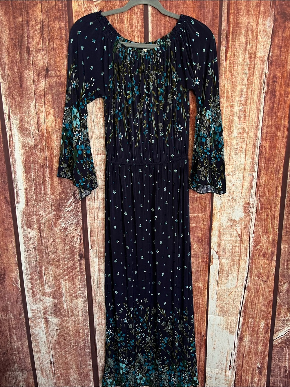 Ace Fashion | Boho Off-Shoulder Navy Floral Maxi Dress with Bell Sleeves - Picture 7 of 8